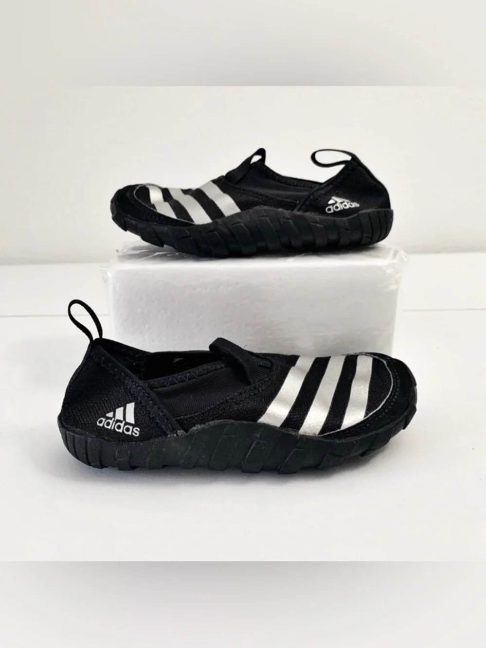 ▪️Adidas 